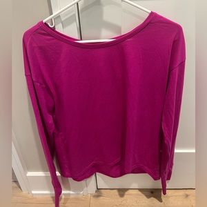 Women’s Athleta long sleeve